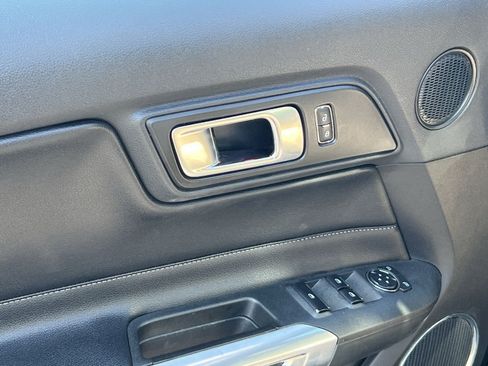 Used 2022 Ford Mustang GT Premium w/ Black Accent Package RWD image 14