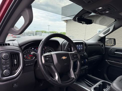 Used 2019 Chevrolet Silverado 1500 LTZ AWD/4WD image 10