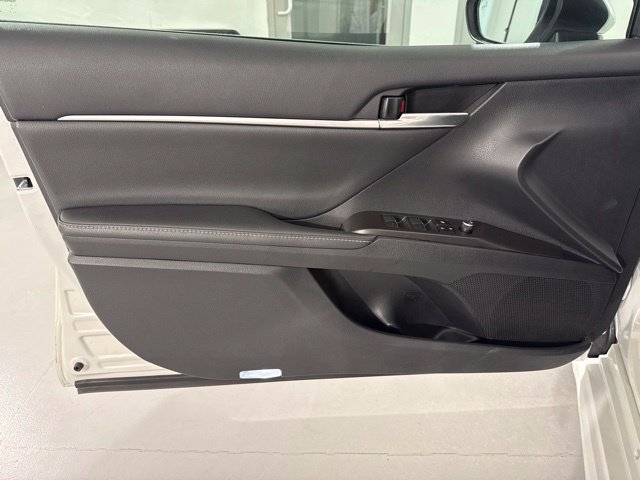 Used 2023 Toyota Camry XSE w/ Navigation Package FWD image 18