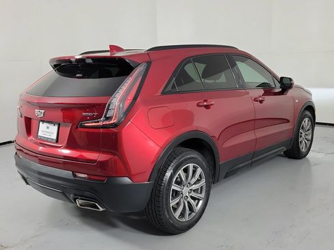 Used 2022 Cadillac XT4 Sport w/ Enhanced Visibility Package FWD image 3