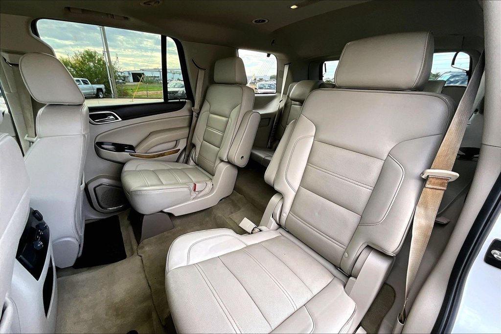 Used 2017 GMC Yukon Denali AWD/4WD image 9