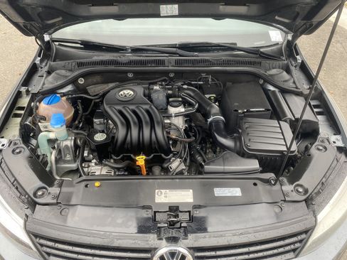 Used 2014 Volkswagen Jetta S image 23