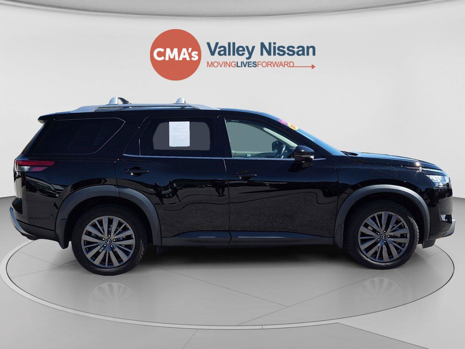 Certified 2024 Nissan Pathfinder SL w/ SL Premium Package AWD/4WD image 6