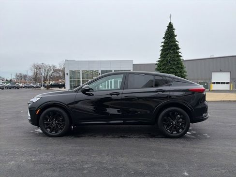 Used 2024 Buick Envista Sport Touring image 4