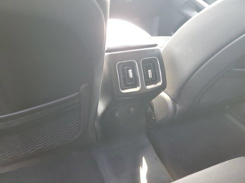 Certified 2023 Kia Sorento LX AWD/4WD image 23