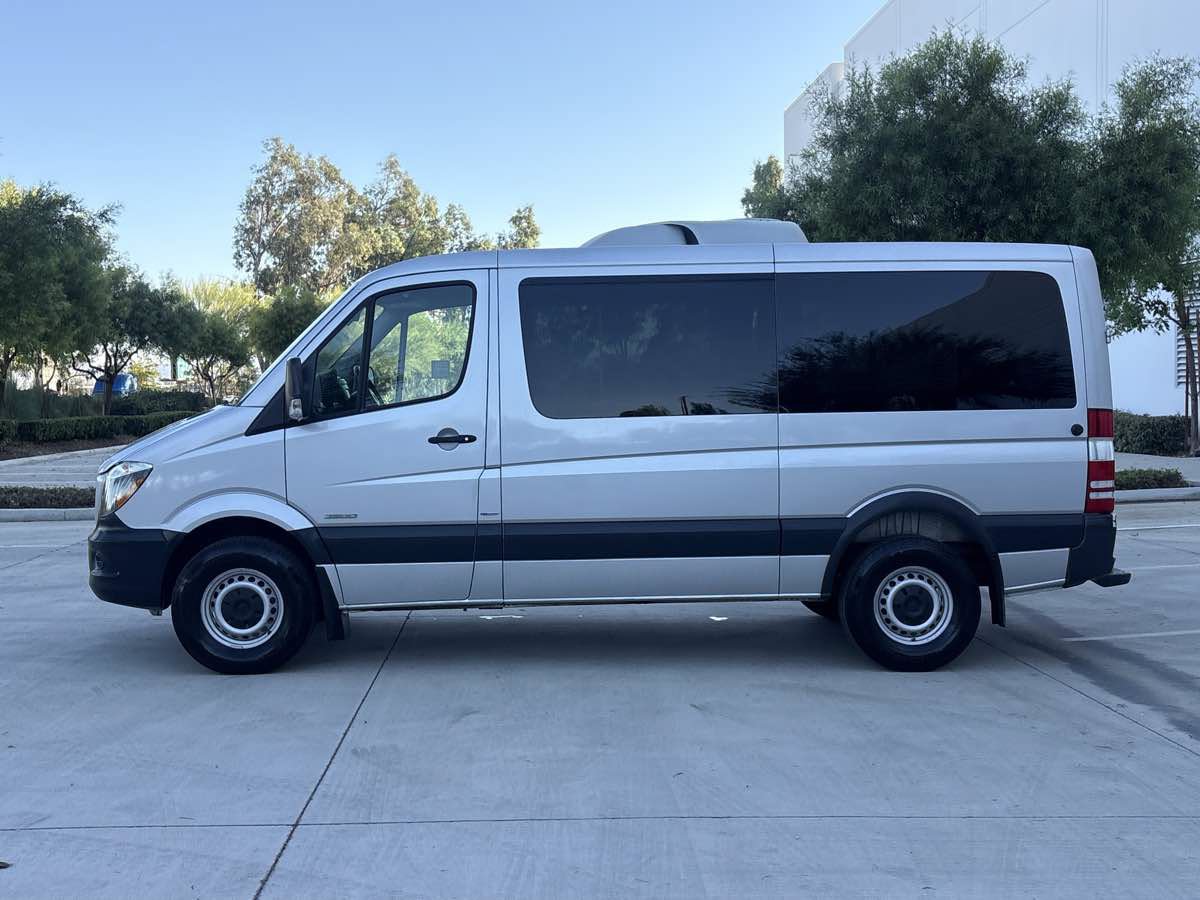 Used 2016 Mercedes-Benz Sprinter 2500 image 6