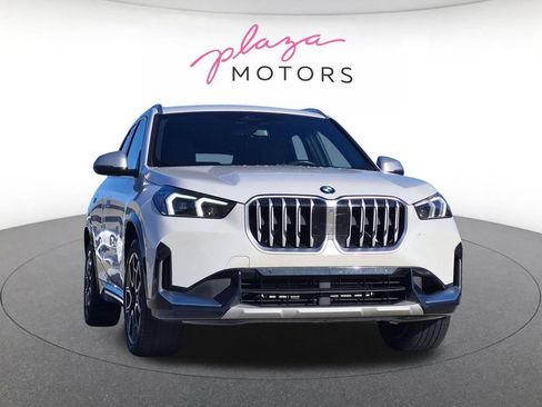 Used 2023 BMW X1 xDrive28i w/ Convenience Package AWD/4WD image 3