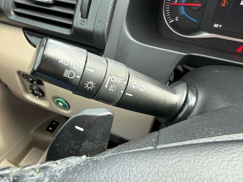 Used 2020 Honda Pilot Touring image 36