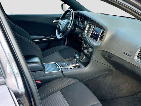 Used 2023 Dodge Charger SXT RWD image 14