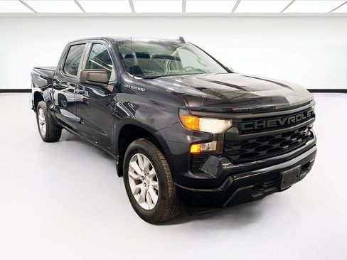 Used 2023 Chevrolet Silverado 1500 Custom RWD image 3