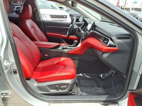 Used 2021 Toyota Camry XSE FWD image 27