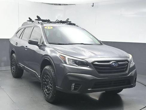Used 2021 Subaru Outback Premium AWD/4WD image 2