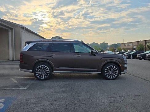 New 2026 Hyundai Palisade Calligraphy FWD image 9