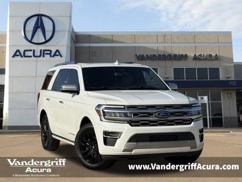 Used 2022 Ford Expedition Platinum RWD image 1
