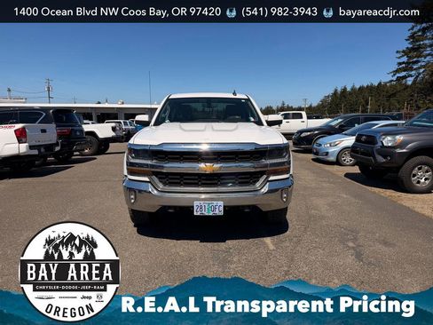 Used 2017 Chevrolet Silverado 1500 LT w/ All Star Edition AWD/4WD image 2