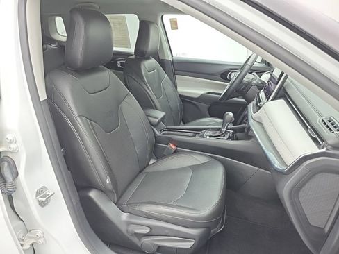 Used 2022 Jeep Compass Limited AWD/4WD image 48