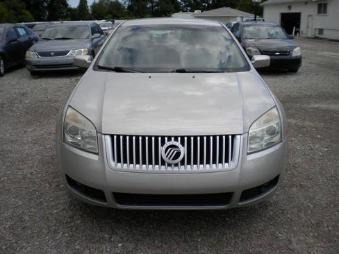 Used 2008 Mercury Milan image 2