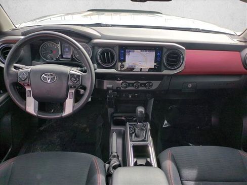 Used 2019 Toyota Tacoma SR5 image 17