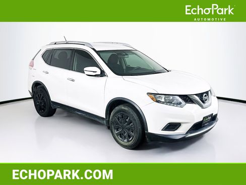 Used 2016 Nissan Rogue S w/ Appearance Package FWD image 1