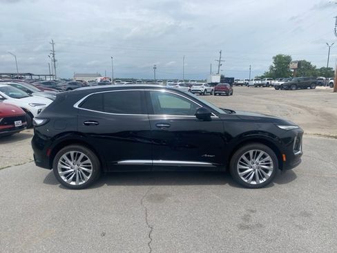 New 2025 Buick Envision Avenir image 7