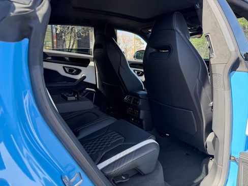 Used 2024 Lamborghini Urus S image 38