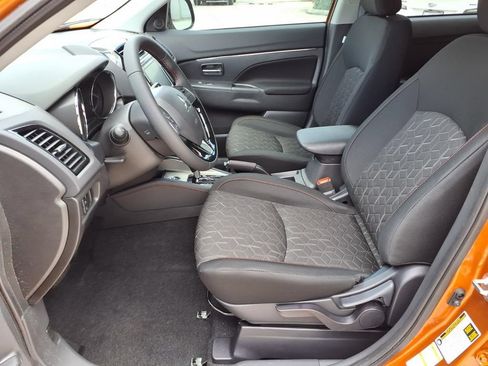 New 2026 Mitsubishi Outlander Sport LE AWD/4WD image 13