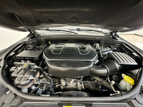 Used 2017 Jeep Grand Cherokee Limited image 36