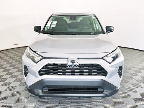 Used 2025 Toyota RAV4 LE FWD image 8