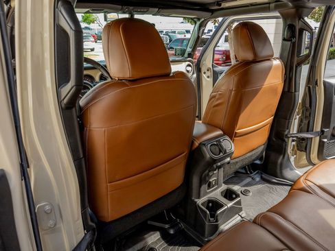 Used 2022 Jeep Wrangler Unlimited Sport w/ Sun And Sound Package AWD/4WD image 34