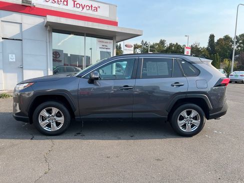 Used 2023 Toyota RAV4 XLE w/ XLE Grade Weather Package AWD/4WD image 7