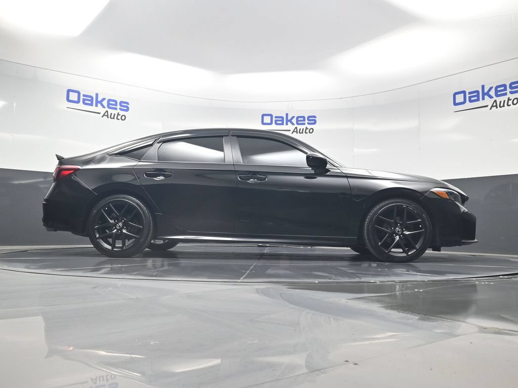 Used 2025 Honda Civic Sport image 41