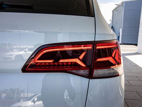 Certified 2023 Volkswagen Taos S image 17