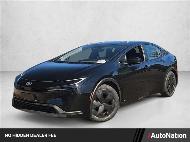 Used 2025 Toyota Prius LE AWD/4WD image 1