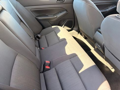 Certified 2025 Nissan Altima 2.5 SV FWD image 15