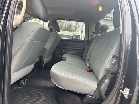 Used 2016 RAM 1500 Express w/ Black Ram 1500 Express Group AWD/4WD image 33