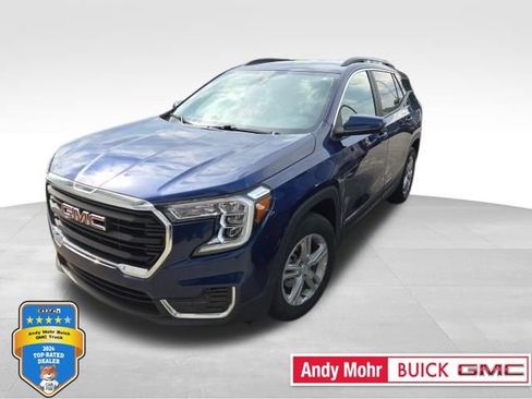 Used 2023 GMC Terrain SLE w/ Driver Convenience Package FWD image 1