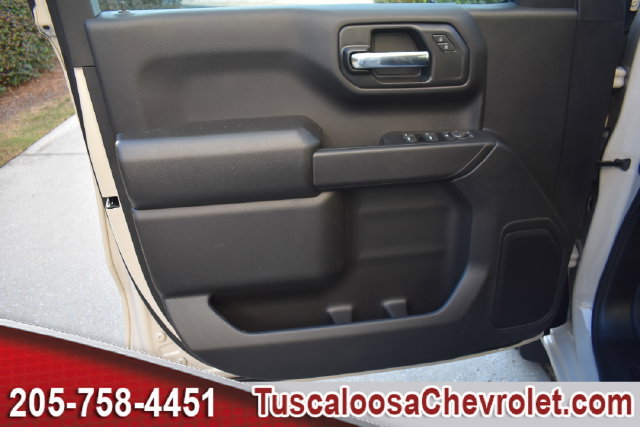 New 2026 Chevrolet Silverado 1500 RST w/ LPO, Dark Essentials Package AWD/4WD image 12