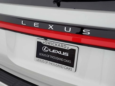 Used 2024 Lexus GX 550 w/ Accessory Package (Z1) AWD/4WD image 15
