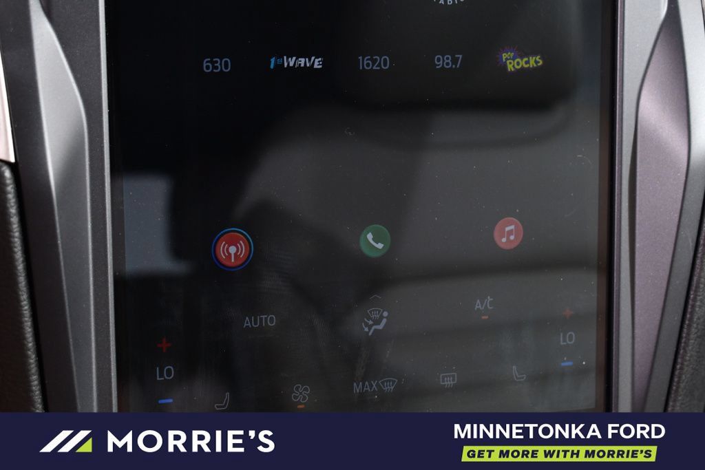 Used 2023 Ford Edge SEL AWD/4WD image 29