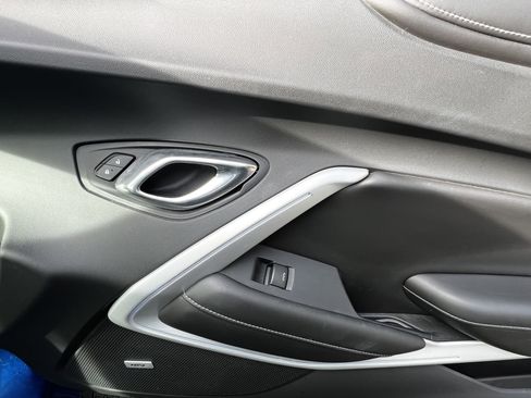 Used 2018 Chevrolet Camaro LT image 36