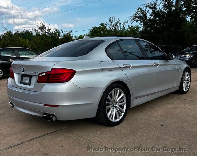 Used 2011 BMW 550i Sedan RWD image 6