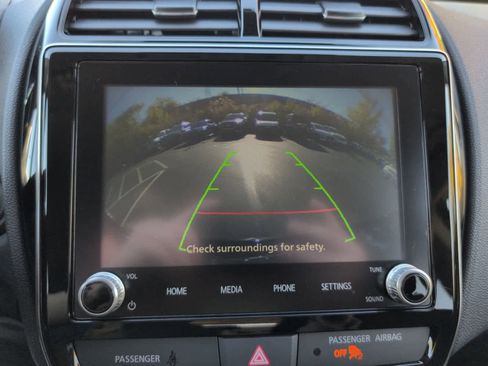 Used 2025 Mitsubishi Outlander Sport LE image 24