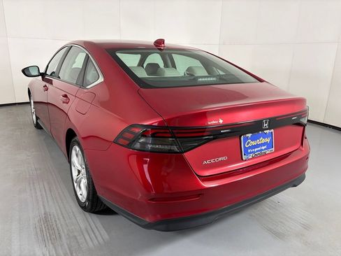 Used 2023 Honda Accord LX image 6
