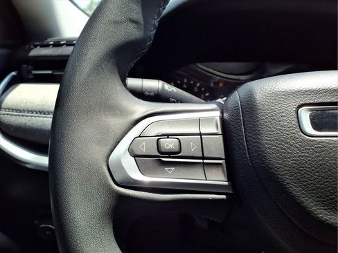 Used 2022 Jeep Compass Latitude AWD/4WD image 16