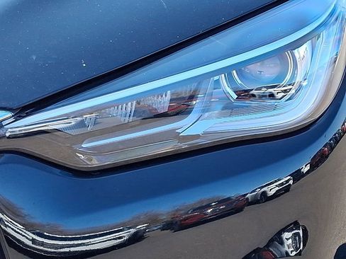 Used 2025 INFINITI QX50 Pure image 9