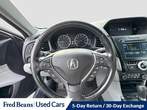Certified 2020 Acura ILX w/ Premium Package image 10