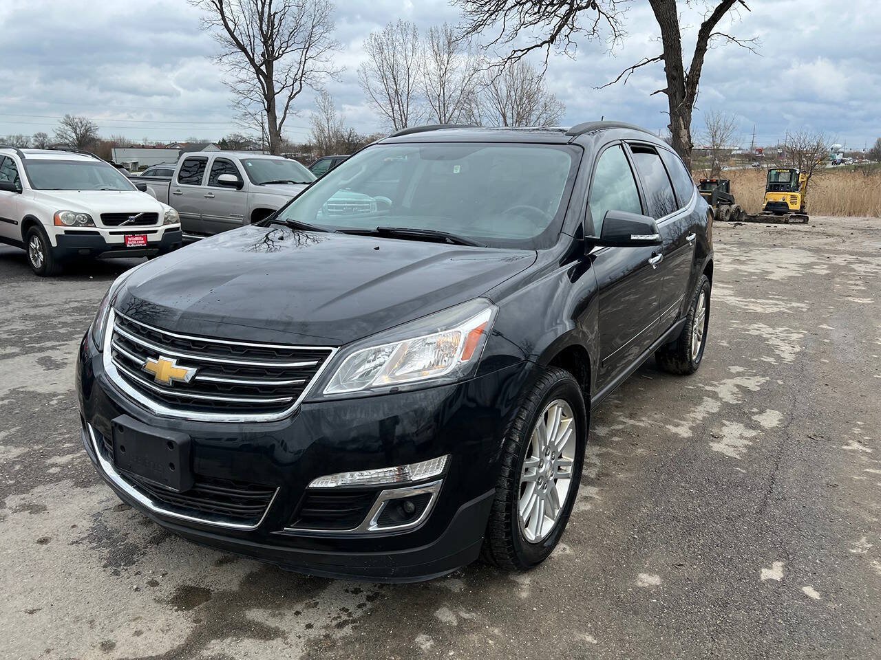 Used 2015 Chevrolet Traverse LT w/ Style and Technology Package AWD/4WD image 1