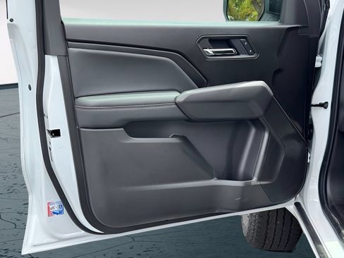 New 2026 GMC Canyon Elevation w/ Convenience Package RWD image 10