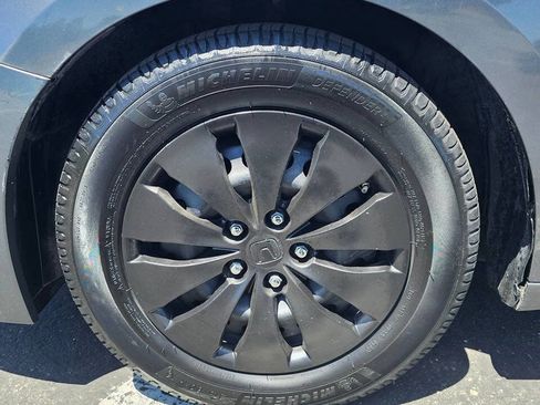 Used 2011 Honda Accord LX image 7