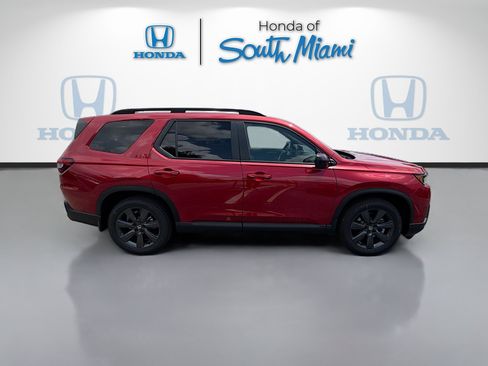 New 2026 Honda Pilot Sport image 8